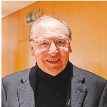 «Ziel ist es, so rasch als möglich den Antrag an die Gemeindeversammlung zu bringen» - Marcel Bach bei der damaligen Informationsveranstaltung im April 2024. ARCHIVFOTO: JENNY STERCHI