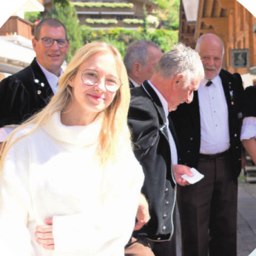 Zehn Jahre Züglete: Gstaad feiert Tradition mit Herz