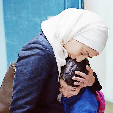 «Inshallah a Boy» - Nawal und ihre Tochter Noura in «Inshallah a Boy» von Amjad Al Rasheed, Jordanien, 2023. FOTO: ZVG