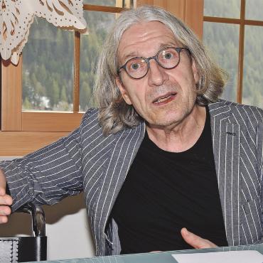 «Mir ist wichtig, dass die Landeskirche bei der Sache, bei ihrem Kerngeschäft bleibt» - Bruno Bader war während 18 Jahren Pfarrer in der Kirchgemeinde Saanen-Gsteig. Am kommenden Sonntag hält er seine Abschiedspredigt in der Kirche Saanen.