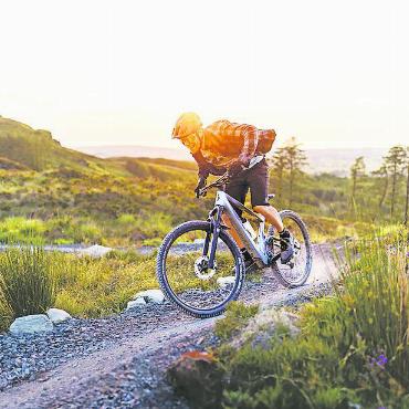 Die neue Leichtigkeit bei Bikesport Reuteler - Entdecken Sie das Scott-Lumen-eRide-Sortiment bei Bikesport Reuteler in Saanen. FOTO: ZVG