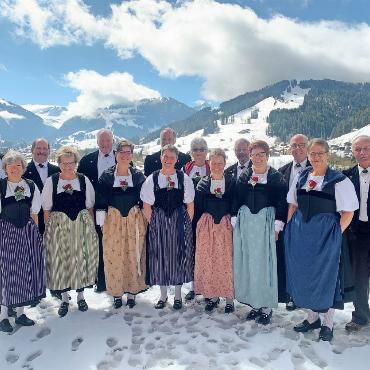 Fröhlicher Maiengruss vom Grubenchörli - Grubenchörli ARCHIVBILD: ZVG