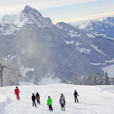 Halbzeit der diesjährigen Sprachaustauschwochen «Deux im Schnee» - Eine Sprache lernen und dies auf den Skiern? Von diesem Angebot profitieren jährlich viele Jugendliche.