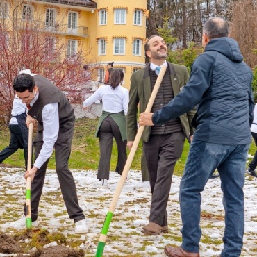Spatenstich beim Le Grand Bellevue Gstaad ausgeführt