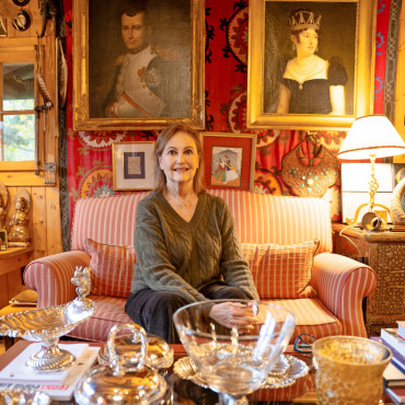 20 Jahre New Year Music Festival: Wo Nähe zum Prinzip wird - Prinzessin Caroline Murat in ihrem Chalet in Lauenen, das auch den Künstlern jederzeit offen steht. FOTO: MARCO MINNIG