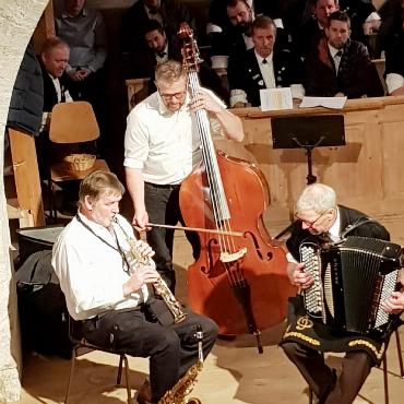 Lieder und Volksmusik zum Valentinstag - Trio Brand-Kohli-Graa…