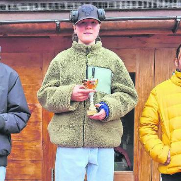Schülerskirennen der Schule Schönried - Podest Snowboard 3. bis 9. Klasse.