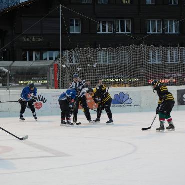 Le Rosey vs. Gstaad: 13 Jahre Kampf um die Kuhglocken