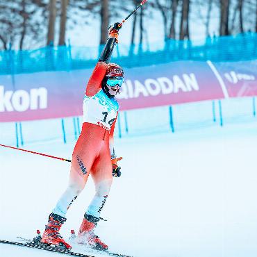 Piller rast auf Platz 6 – und löst Olympiaticket - Grosser Jubel bei Sue Piller: Dank einem Topergebnis am Wochenende hat sie die Selektionskriterien für die olympischen Winterspiele erfüllt.  ARCHIVFOTO: SWISS UNIVERSITY SPORTS