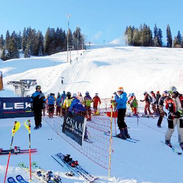 Punkterennen des alpinen Nachwuchses an der Hublen - An den Hublen organisiert der SC Grund zwei Rennen. FOTO: ZVG