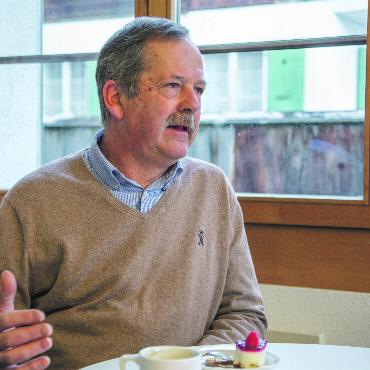 «Die Spitalfrage war sicher eines der komplexesten und emotionalsten Dossiers» - Toni von Grünigen traf sich mit dem «Anzeiger von Saanen» zu einem Interview – natürlich mit Kaffee und Kuchen, denn nun nach seiner Amtsübergabe hat er mehr Zeit.