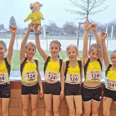Starker Auftritt des TV Saanen-Gstaad am UBS-Kids-Cup-Schweizerfinal in Amriswil - Das U10-Team des TV Saanen-Gstaad am UBS-Kids-Cup-Team-Final in Amriswil.