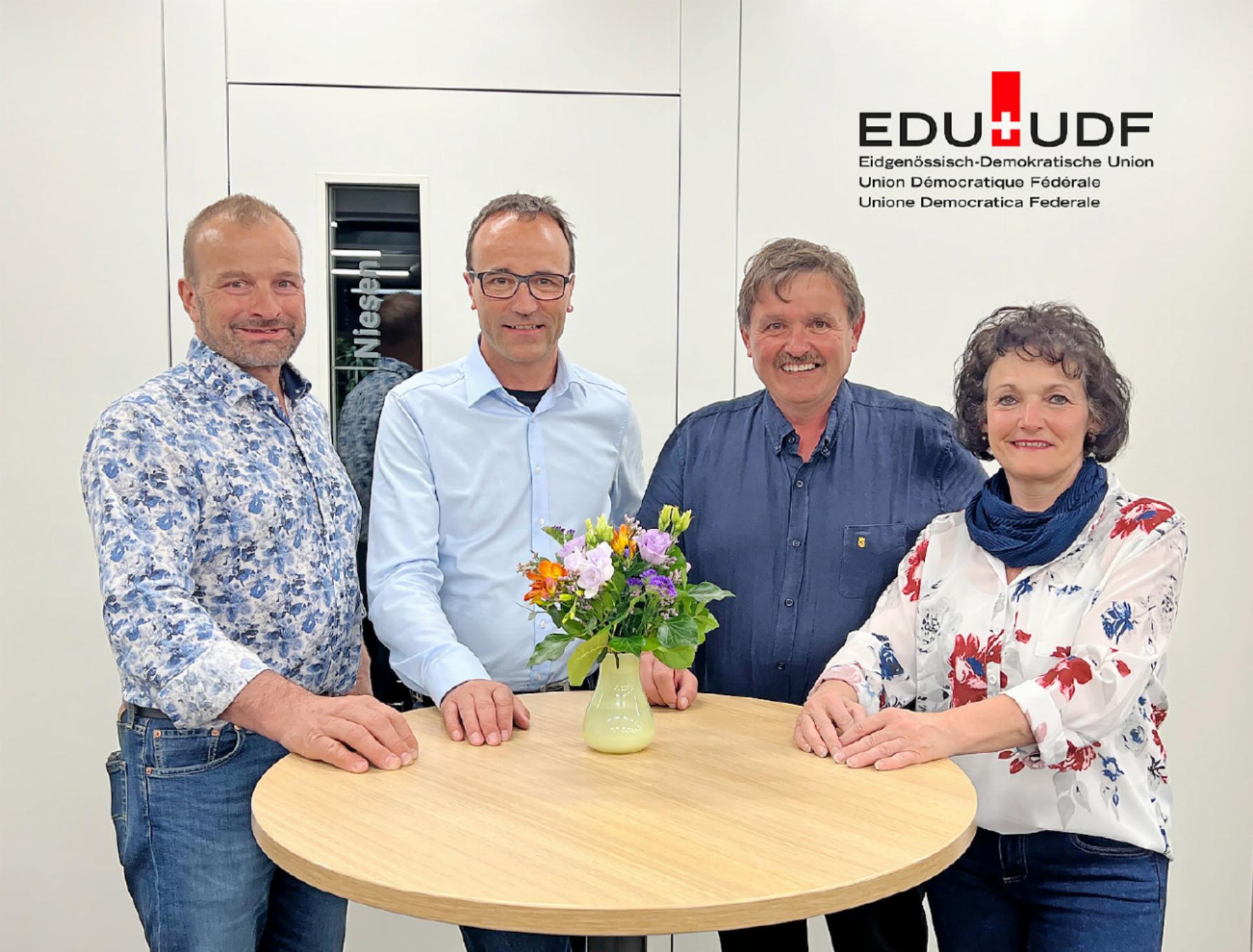 EDU Oberland feiert Wahlerfolg - Das Bild wird blockiert. – Möglicherweise durch einen aktiven Adblocker.