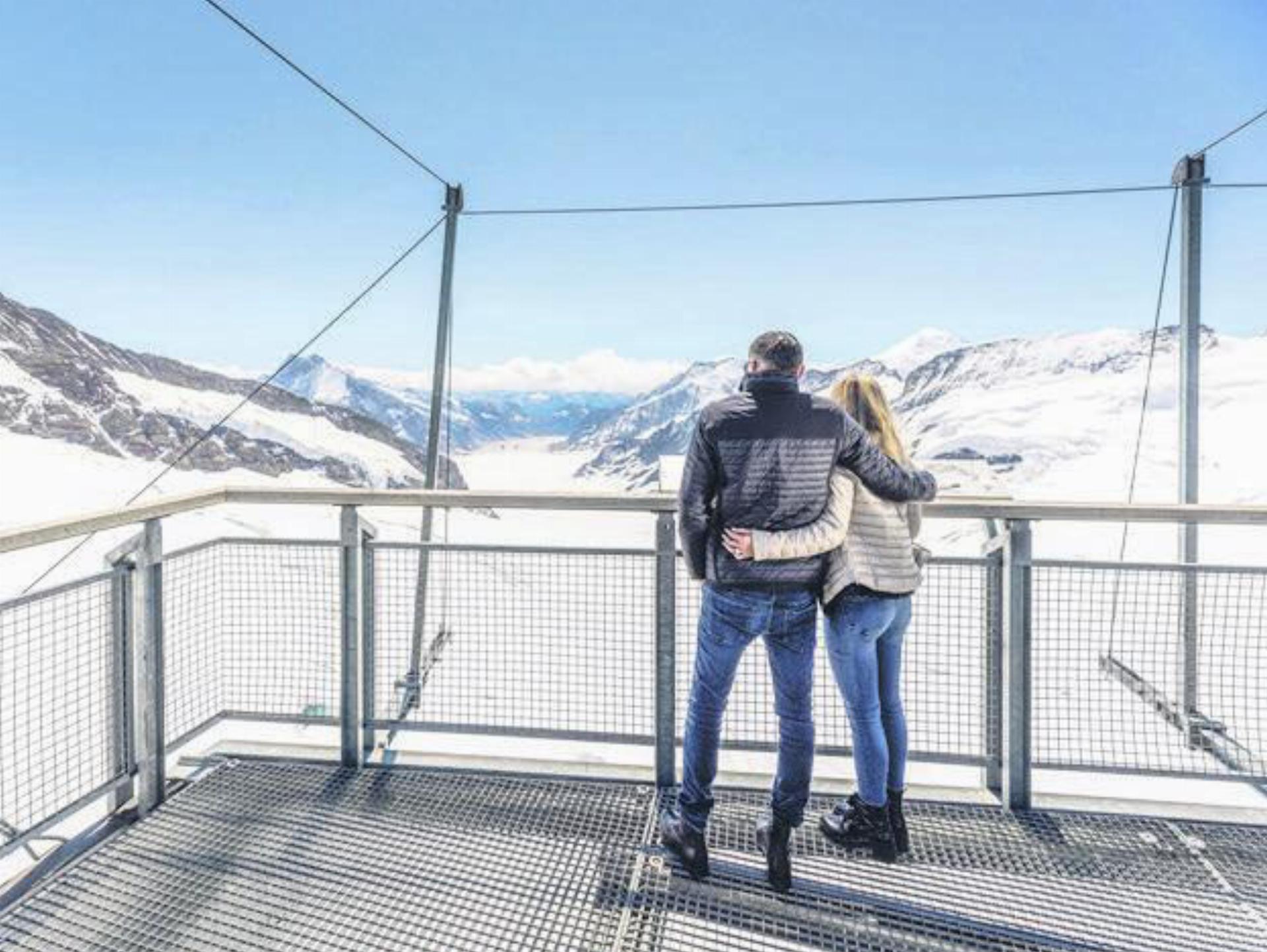 Mit dem «Unlimited Jungfrau Summer Pass» die Aussicht von Anfang April bis Anfang Dezember geniessen FOTO: NAME