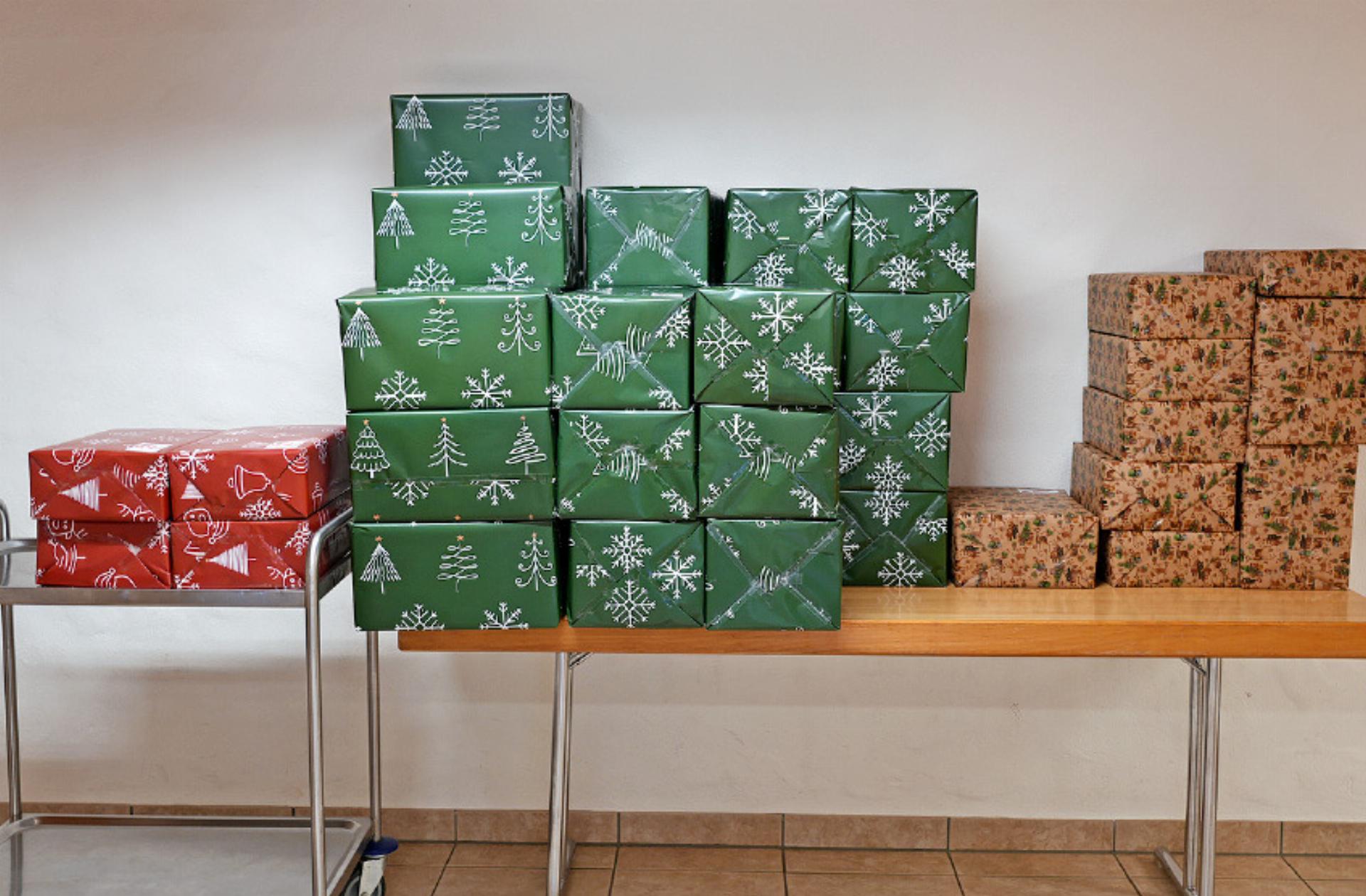 Verpacken mit Liebe zum Detail - Das Bild wird blockiert. – Möglicherweise durch einen aktiven Adblocker.