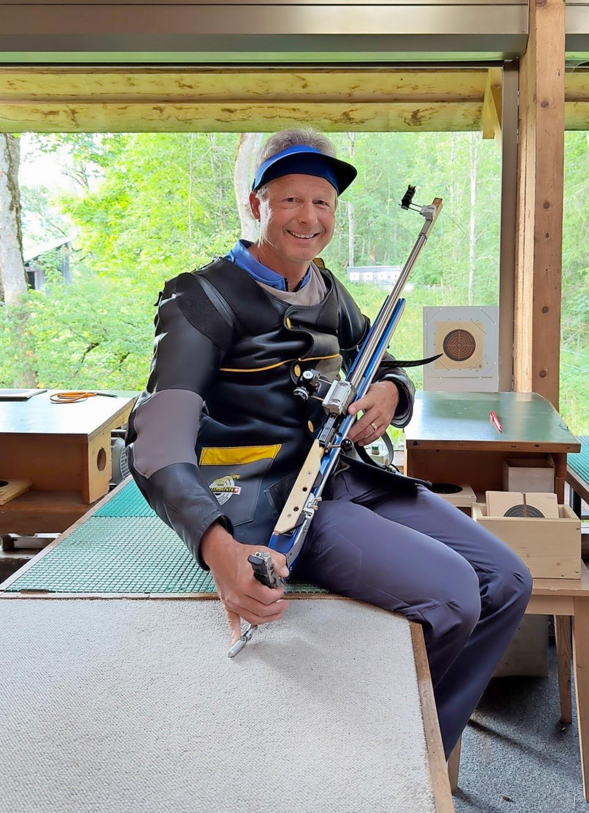 Thomas Annen siegt beim Vereinswettschiessen in Lauenen