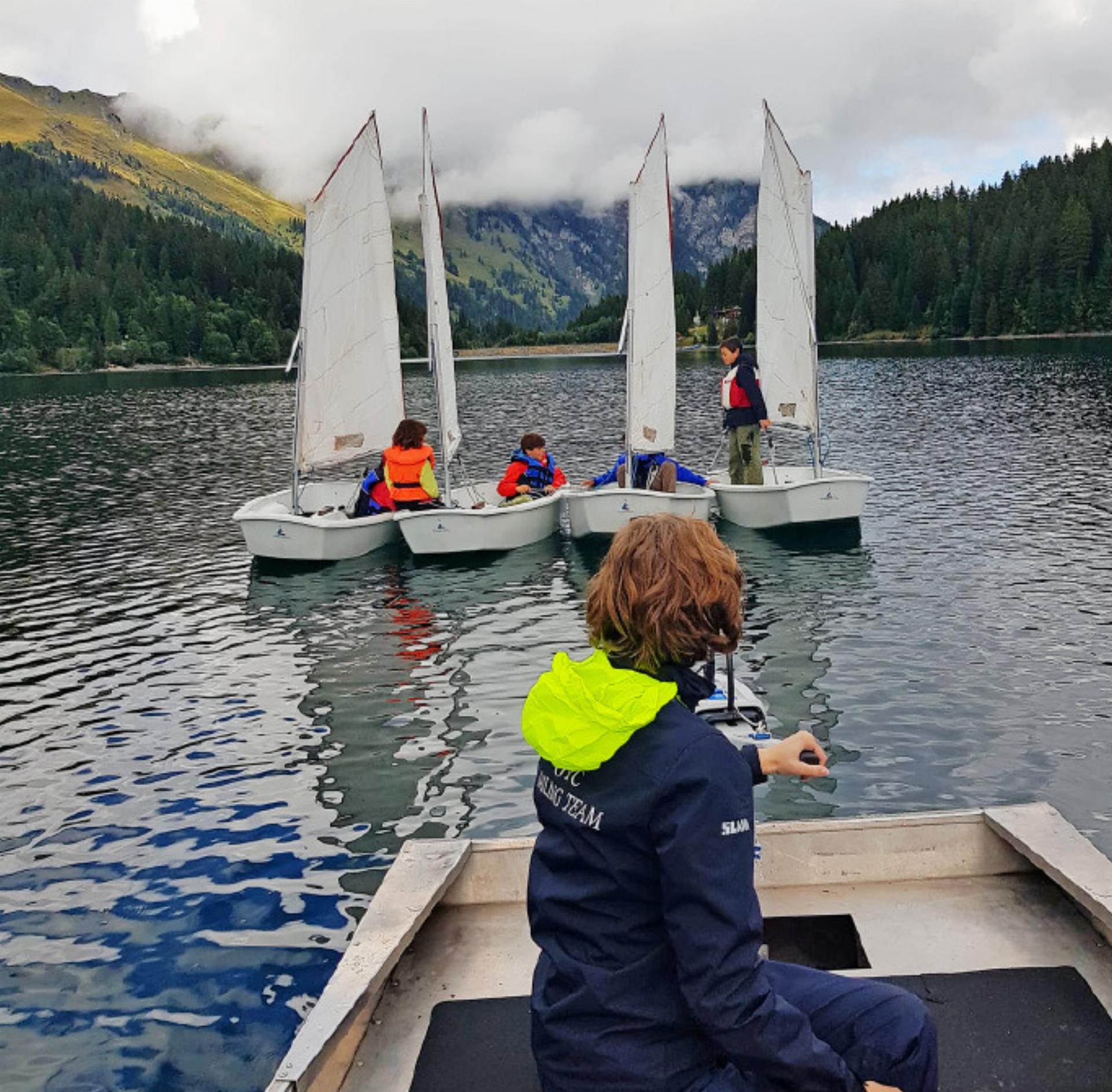 Kids Sailing Weekends: ein Sommer voller Wind, Wasser und Begeisterung am Arnensee - Das Bild wird blockiert. – Möglicherweise durch einen aktiven Adblocker.