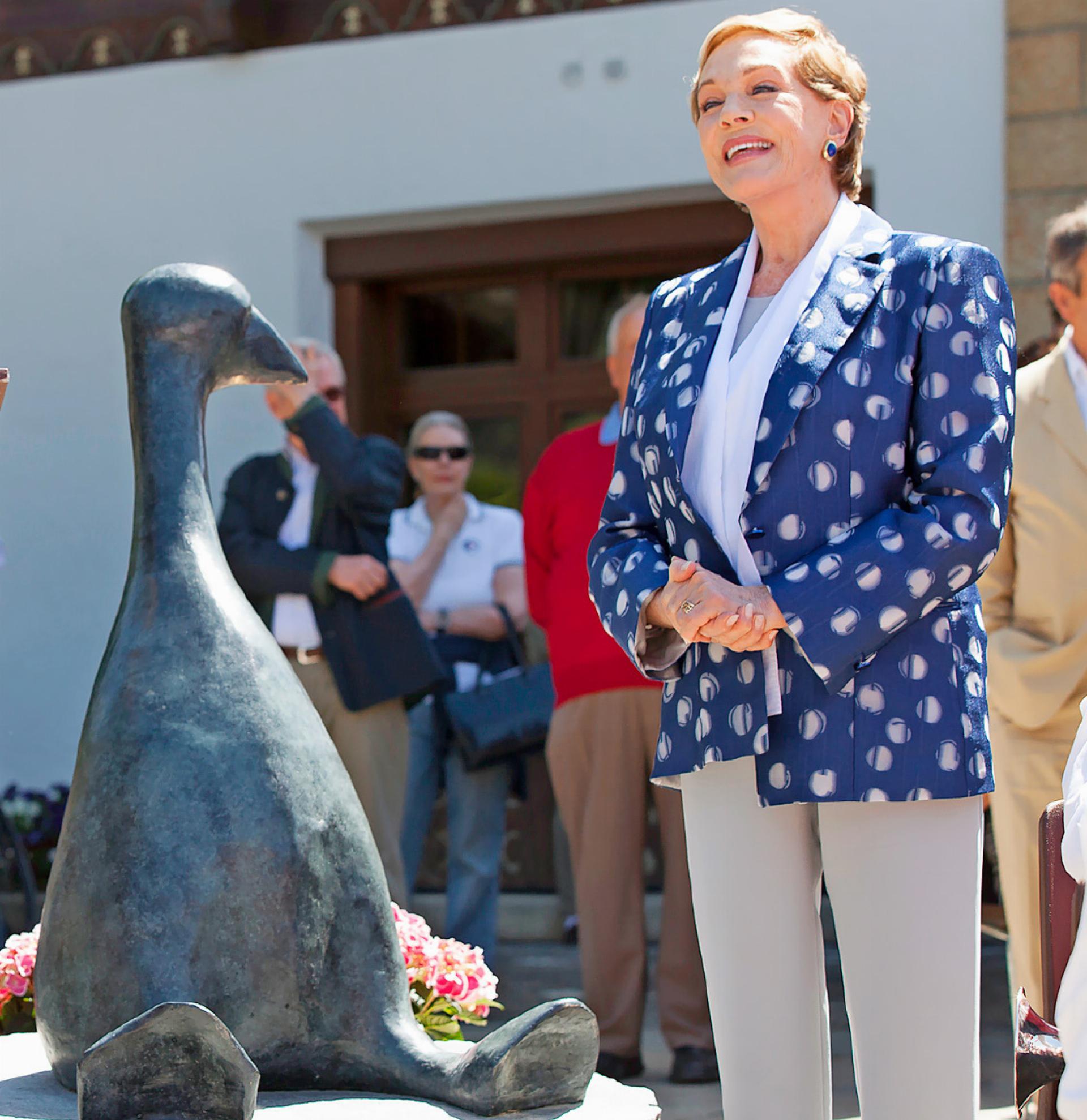 Unsere Ehrenbürger:innen seit dem 18. Jahrhundert - Das Bild wird blockiert. – Möglicherweise durch einen aktiven Adblocker.