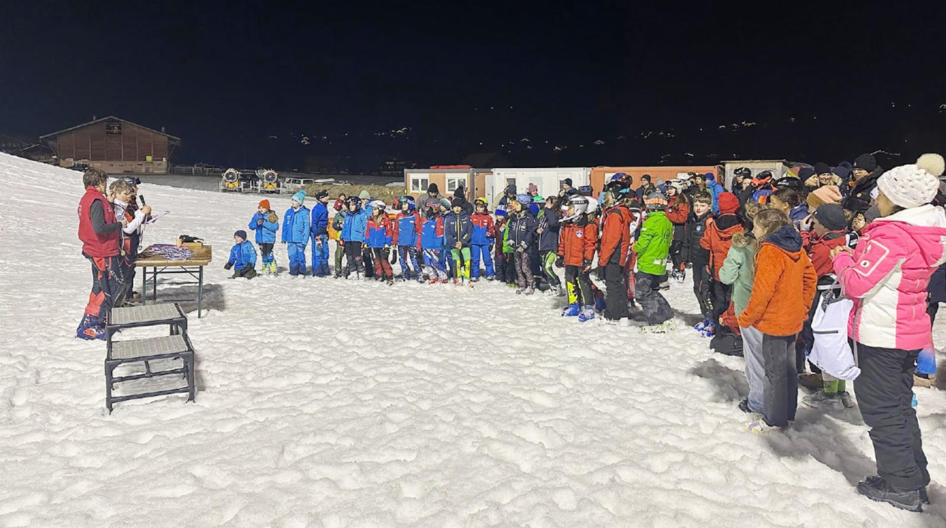 JFK Ski Club Slalom Challenge by night – Zweifachsiege bei den Mädchenkategorien