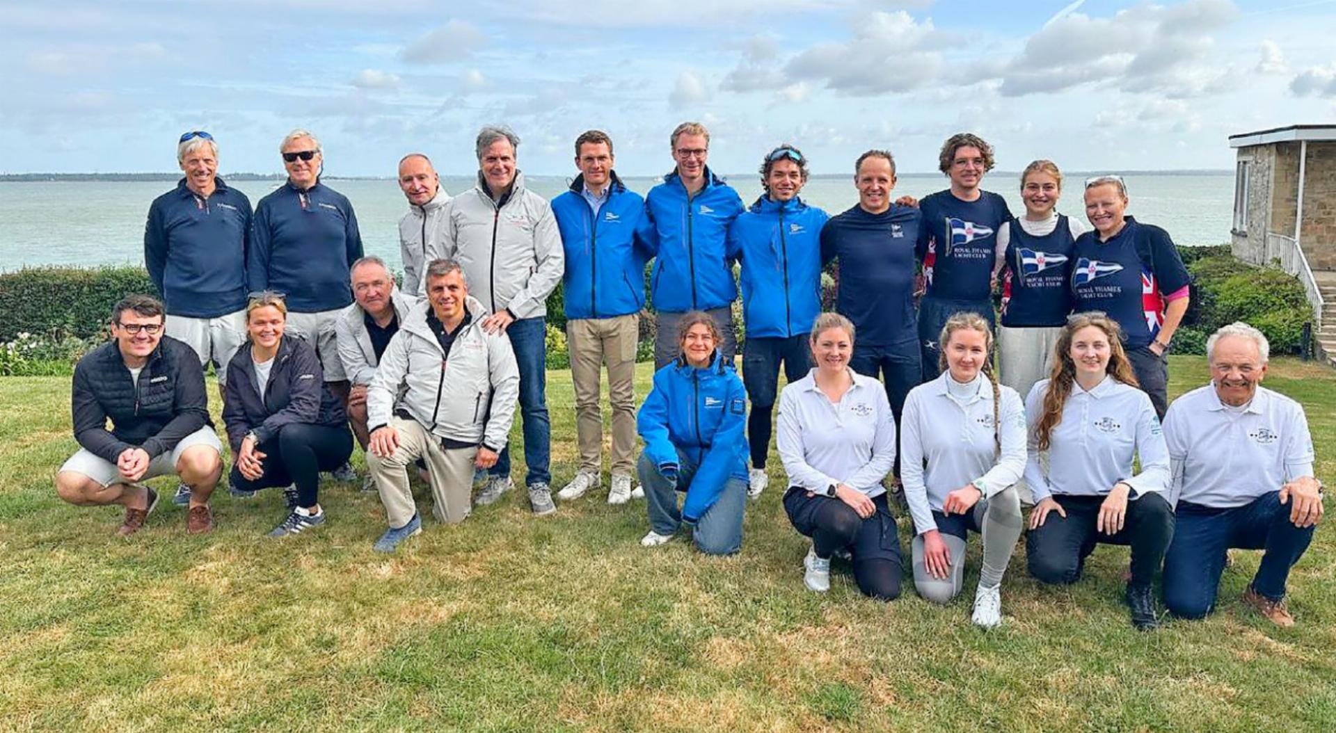 Royal Yacht Squadron: Segeln mit Sportsgeist und Zusammenarbeit mit dem Gstaad Yacht Club