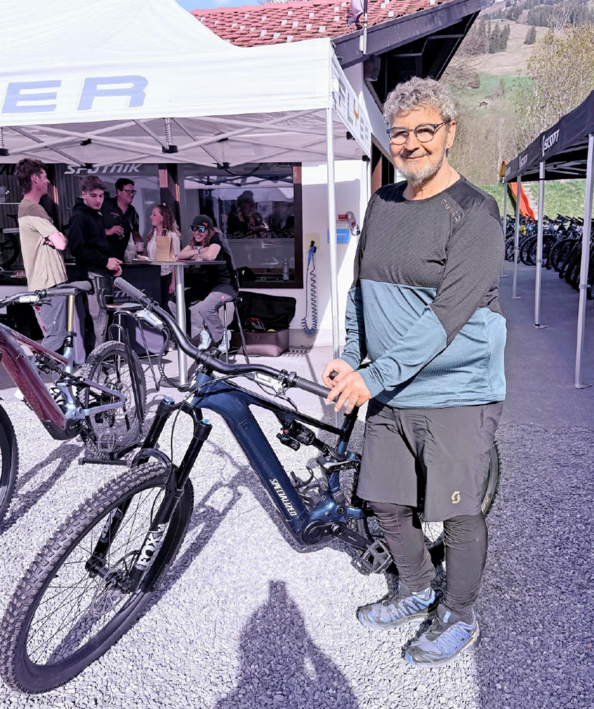 Erfolgreiche Ausstellung beim Sputnik Bikeshop - Das Bild wird blockiert. – Möglicherweise durch einen aktiven Adblocker.