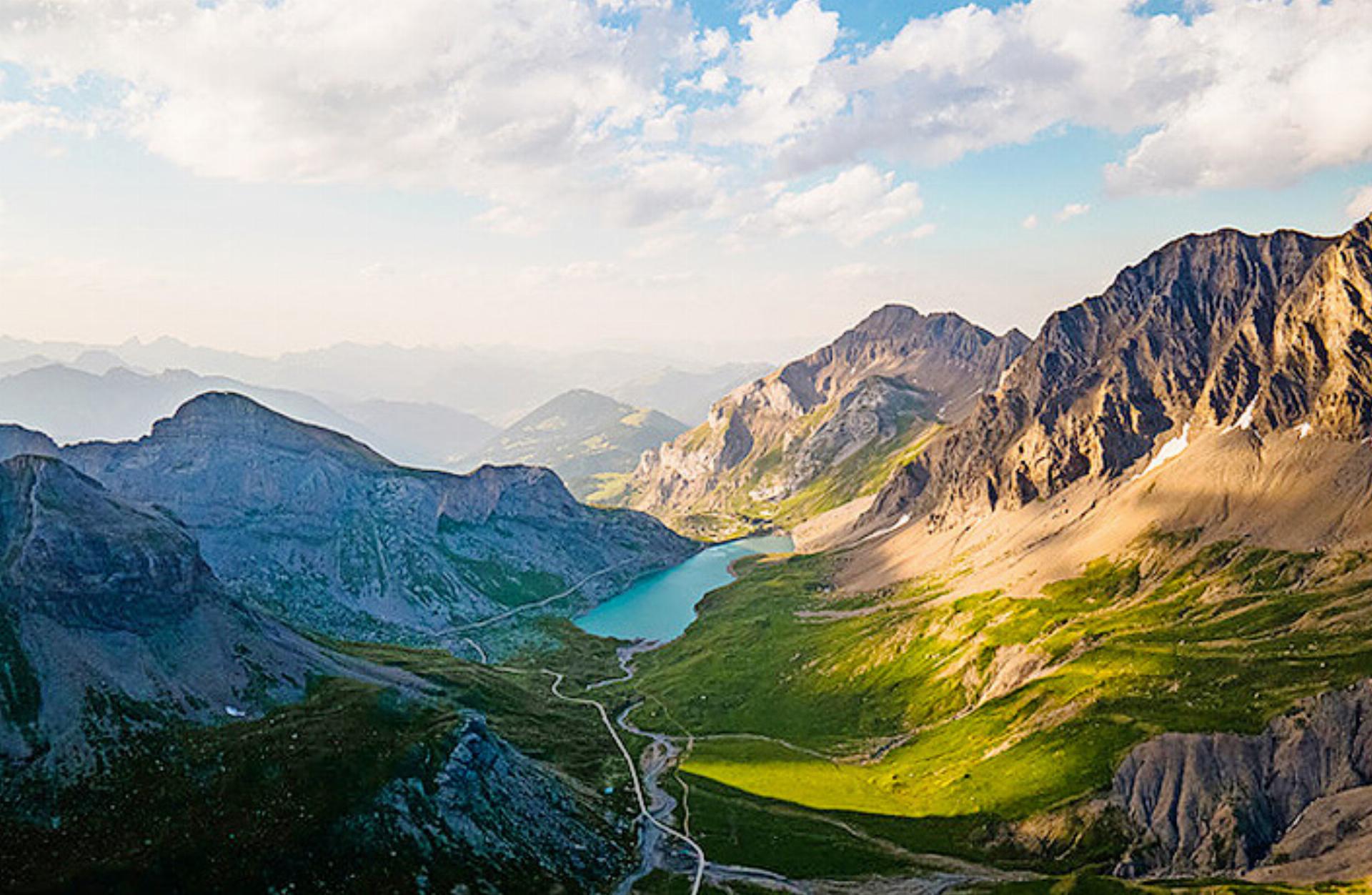 Betriebseröffnung Luftseilbahn Sanetsch, Gsteig