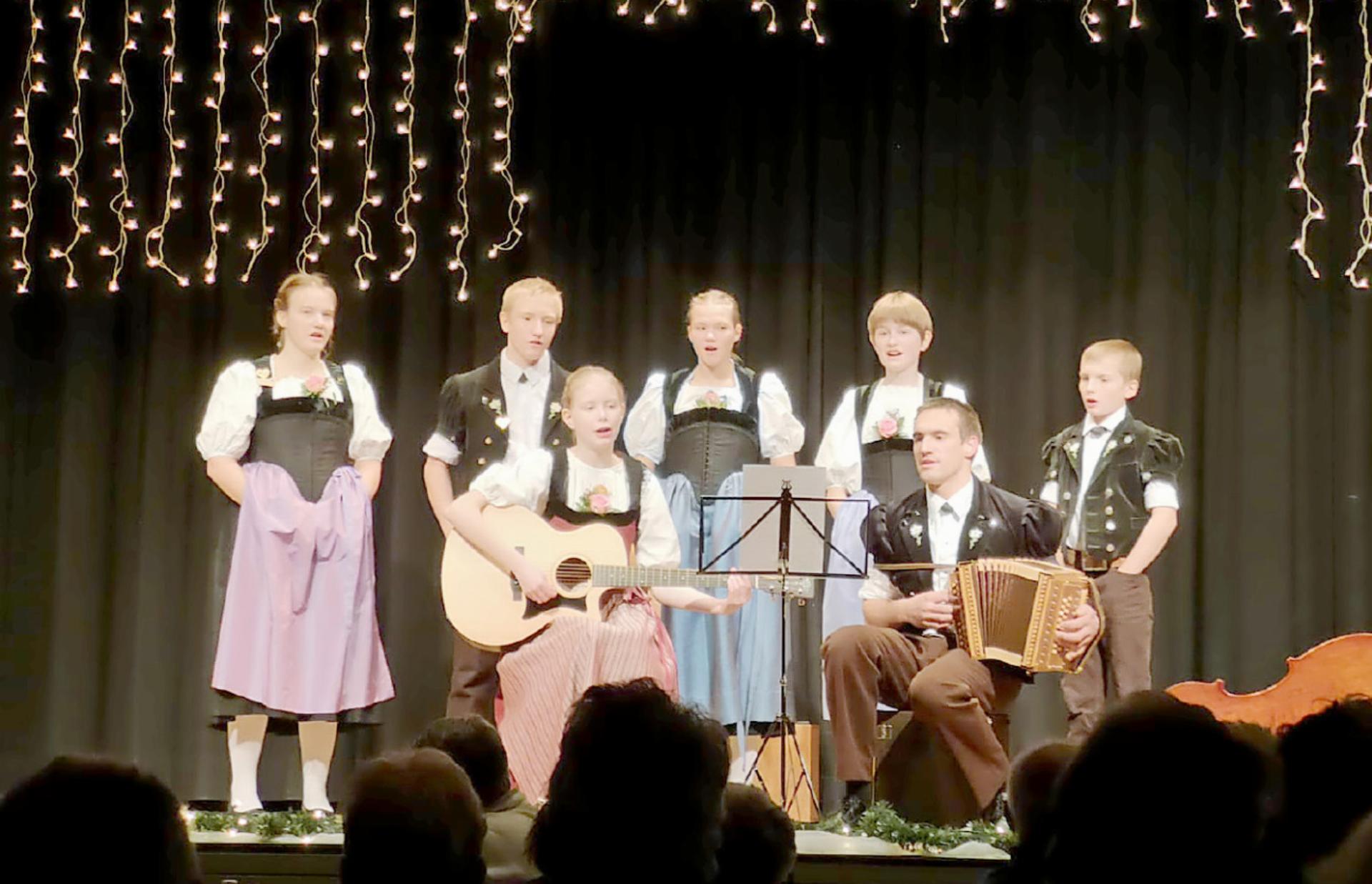 Schöne Musikklänge und weihnächtliche Stimmung