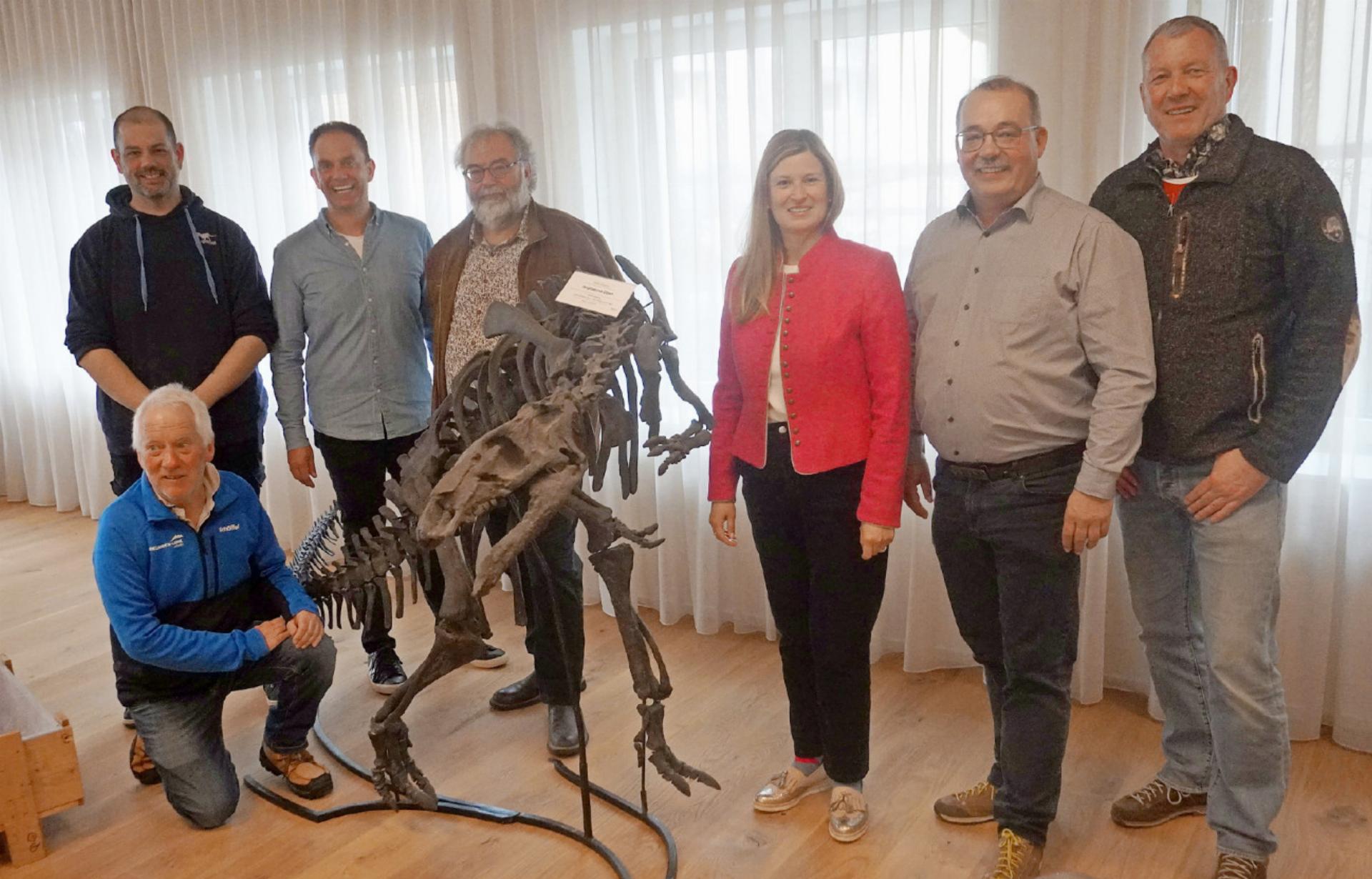 Osteraustellung im Kulturhaus Lenk: Alles begann mit einem 1.-April-Scherz - Das Bild wird blockiert. – Möglicherweise durch einen aktiven Adblocker.