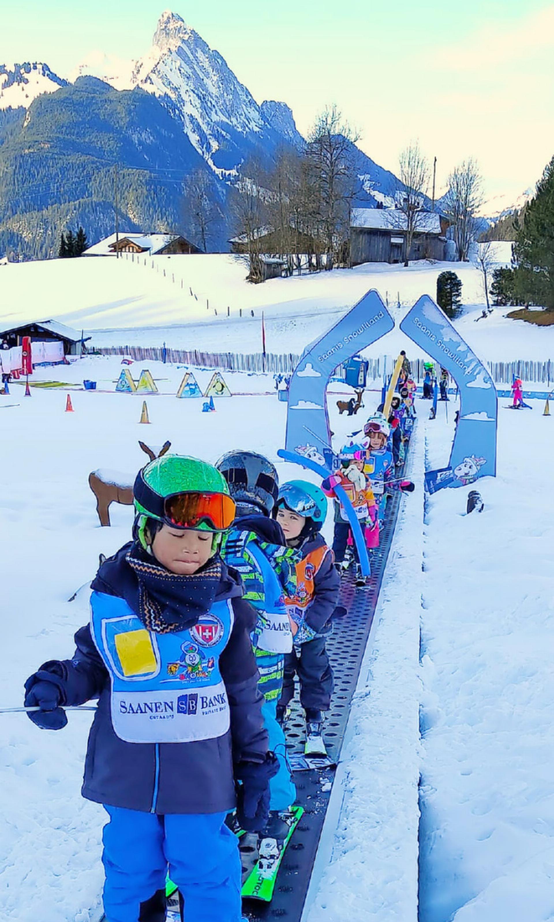 Eine Woche auf den Ski – «über Hügle gumpe u Walzer tanze»