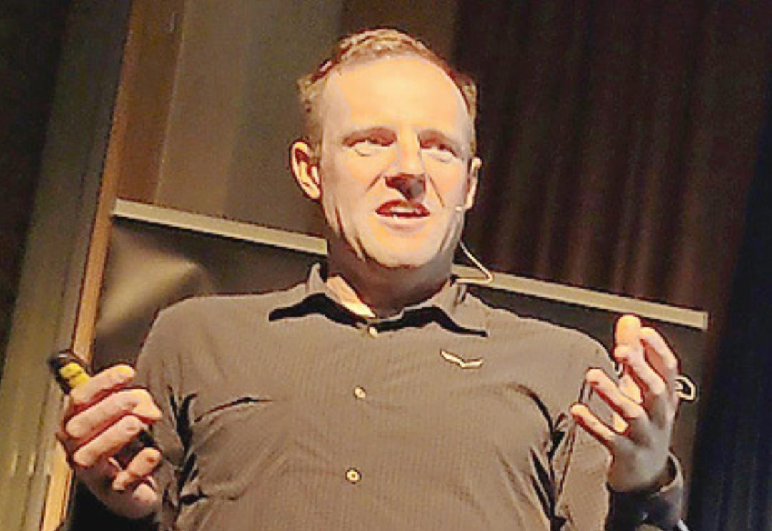 Chrigel Maurer FOTO: MARTINA HALLER Chrigel Maurer FOTO: MARTINA HALLER