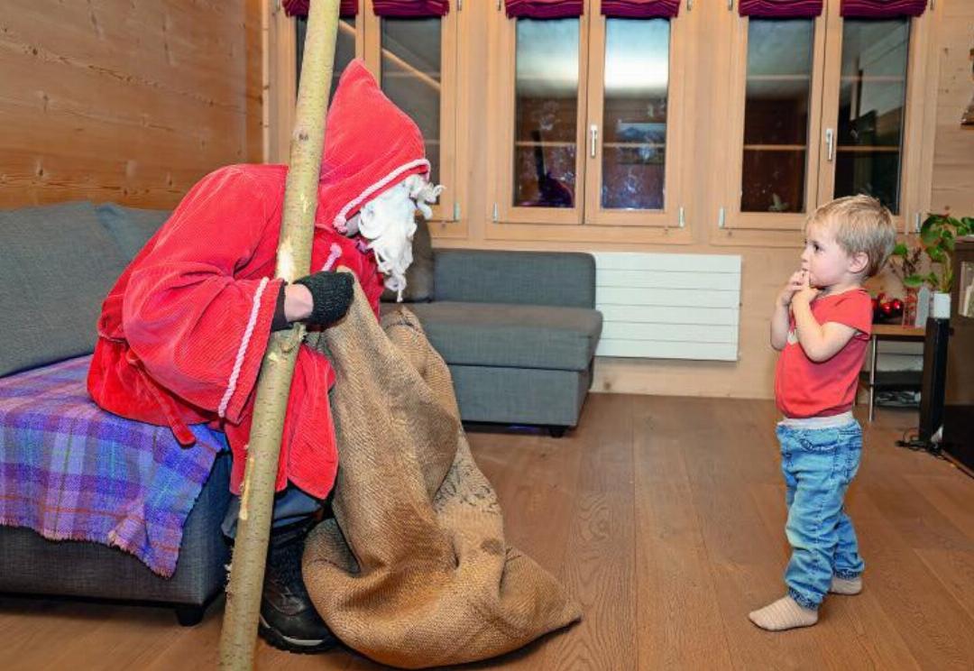 Auch Nico hat etwas zu erzählen. Auch Nico hat etwas zu erzählen.