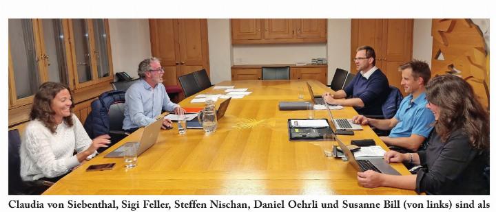 Claudia von Siebenthal, Sigi Feller, Steffen Nischan, Daniel Oehrli und Susanne Bill (von links) sind als Sozialbehörde mitverantwortlich für die soziale Versorgung im Saanenland.