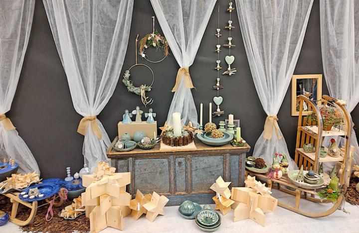 Staunen und entdecken an der Weihnachtsausstellung der Alpenruhe. FOTO: ZVG