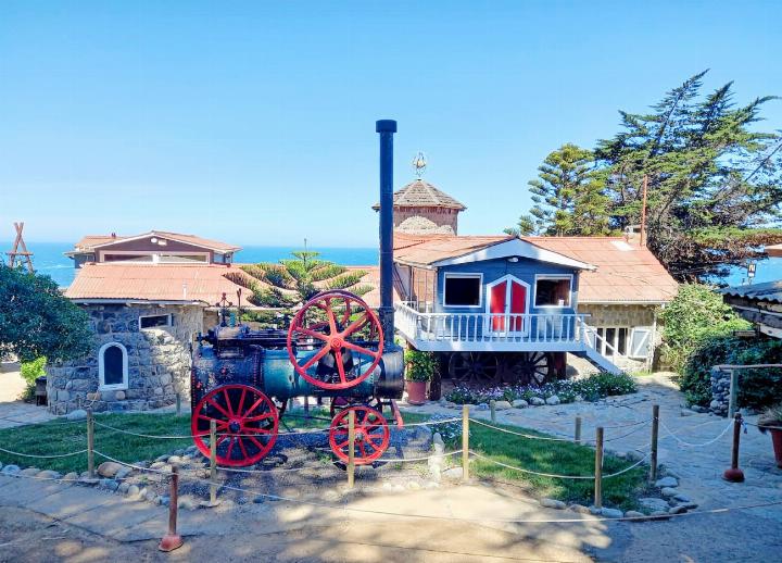 Das Haus von Pablo Neruda in Isla Negra. FOTOS: MARTIN GURTNER-DUPERREX