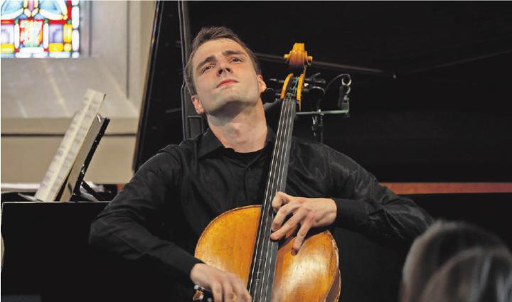 Friedrich Thiele zeigte mit den ausgewählten Stücken die Vielseitigkeit des Cellos auf.