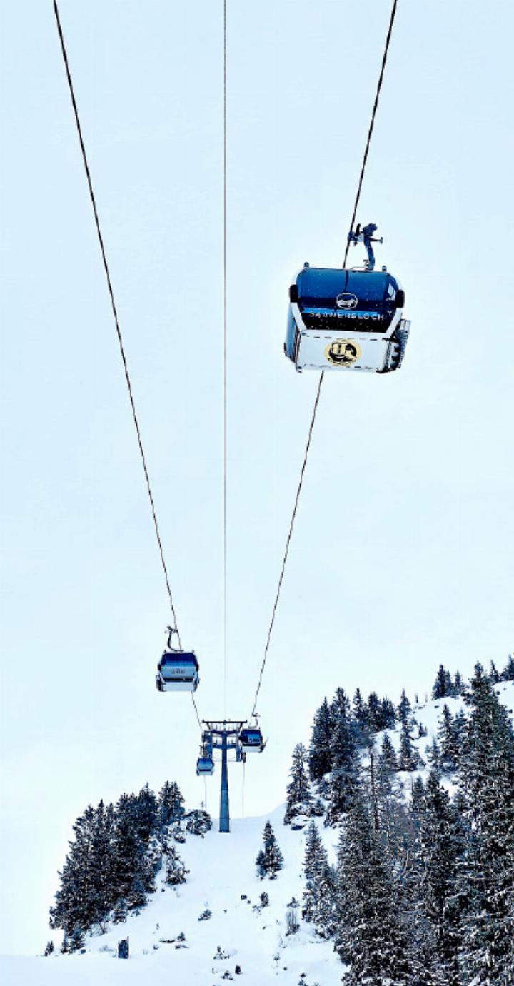 Seit Samstag läuft unter anderem die Saanerslochbahn. FOTO: BDG