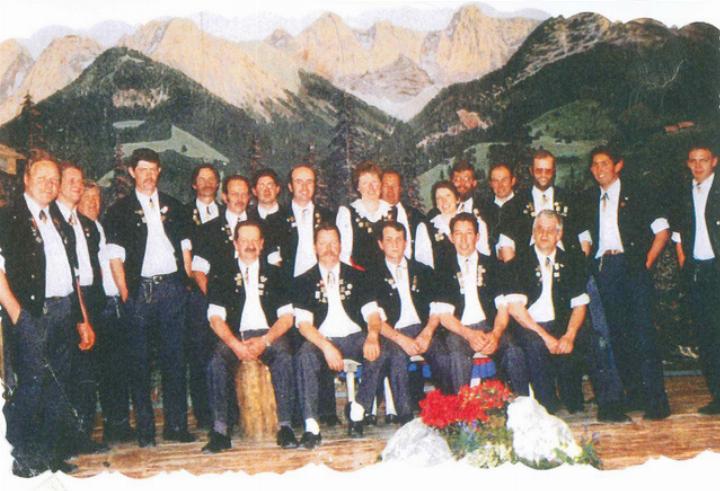 Die «Yodleurs du Pays-d’Enhaut» anlässlich des 25-Jahr-Jubiläums.   FOTO: ZVG