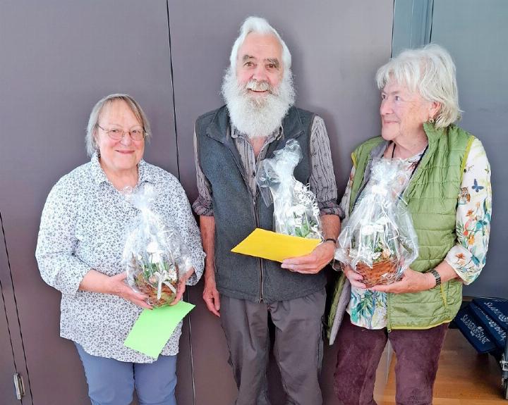 Die drei Erstplatzierten: v.l. Léonie Müller, Fritz Schopfer und Ruth Annen.