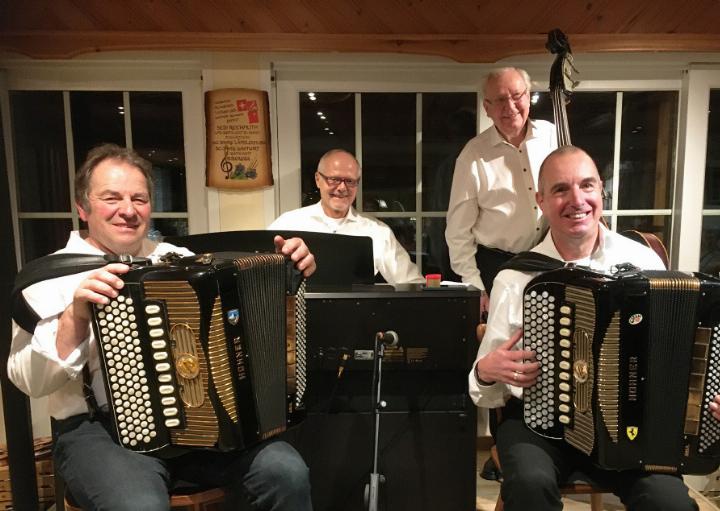 Kapelle Maya Rymann Fritz Fuchs Christoph Brand Rolf Steiner