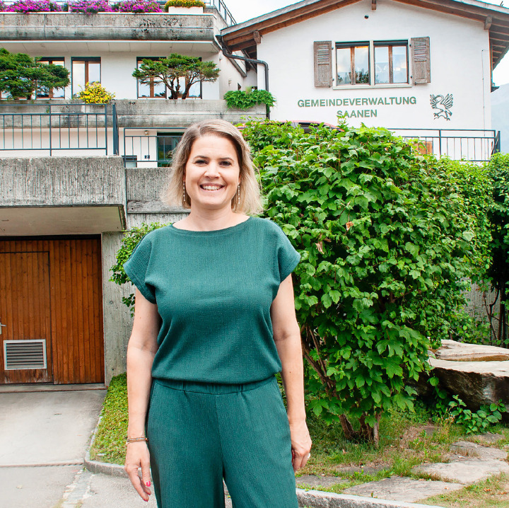Tanja Brunner fühlt sich wohl hier und ist im Saanenland angekommen. FOTO: KEREM MAURER
