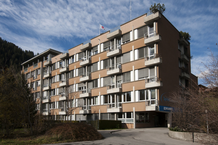 Die Ereignisse rund um den Gesundheitsstandort Zweisimmen und dessen Spital haben sich in den vergangenen Wochen überschlagen. (Foto: Kerem Maurer)