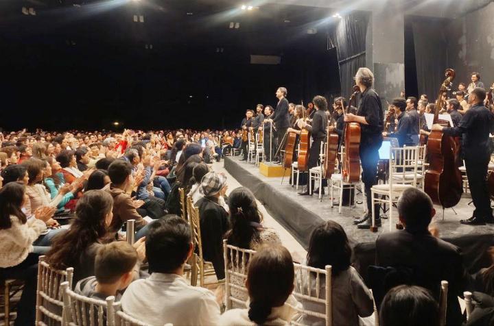 Orquesta Filarmónica de Bolivia begeisterte die Besuchenden in Cochabamba. FOTOS: ZVG