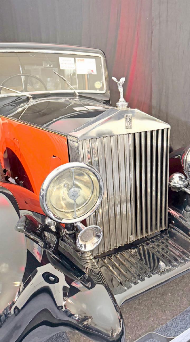 Rolls-Royce 20/25 Saloon by Thrupp & Maberly aus dem Jahr 1937.