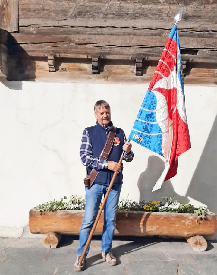 Amtsfähnrich 2025: Ueli Würsten.