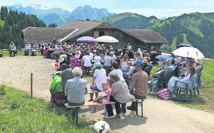 Viele Besuchende fanden den Weg auf die Alp Hintere Schneit.