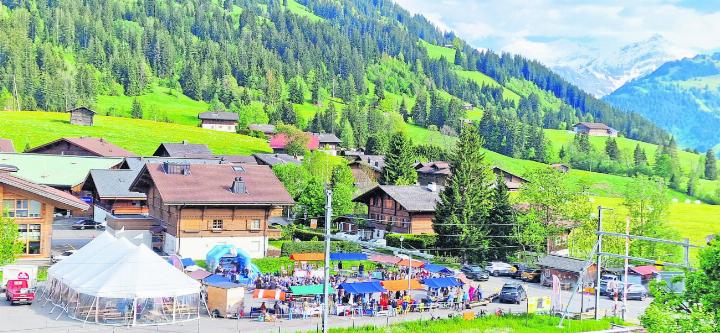 Das Schönrieder Dorffest lockte viele Besuchende an. FOTO: ZVG