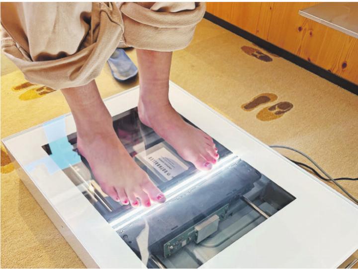 Der Fuss-Scan bildet die Grundlage für individuelle Einlagen.