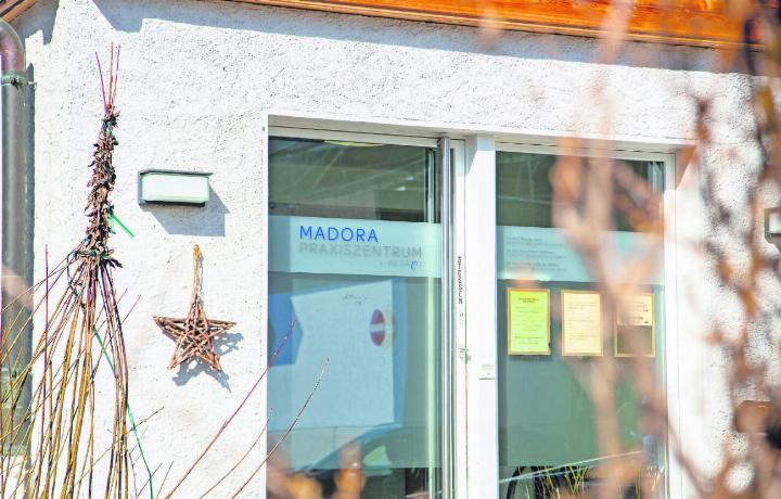 Wer wird im Madora Praxiszentrum einst als Hausärztin oder Hausarzt tätig sein? Die Medaxo-Gruppe ist auf der Suche nach Nachfolgerinnen und Nachfolgern. FOTO: JOCELYNE PAGE