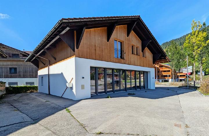 Das ehemalige Feuerwehrmagazin in Saanen steht aktuell leer.
FOTO: SONJA WOLF