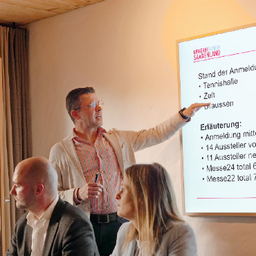 Die Gstaader Messe bleibt lokal - Gstaader-Messe-Präsident Philipp Reber erläuterte in der direkt anschliessenden GV des Gewerbevereins nochmals die Bedeutung der Messe als wichtiges «Schaufenster des lokalen Gewerbes».